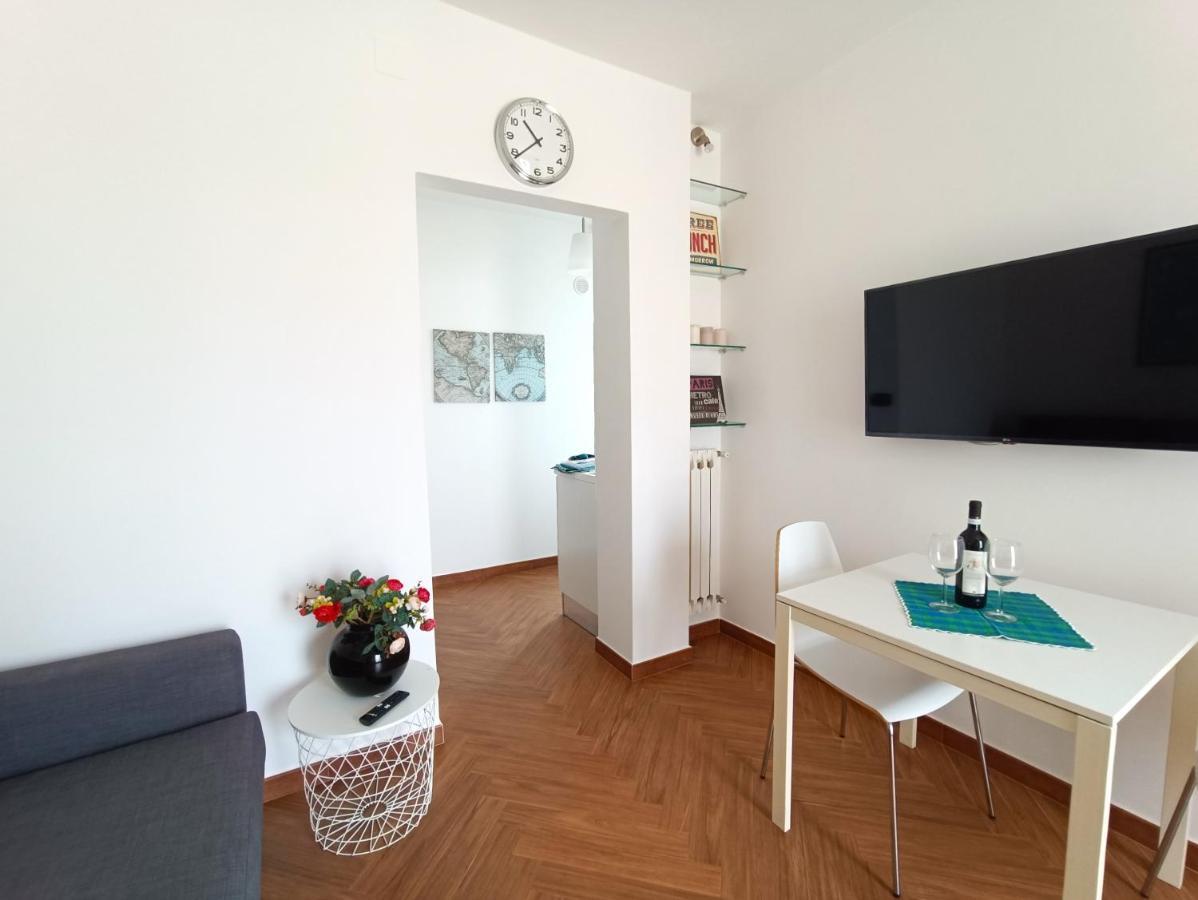 Good Vibes Apartment Bari Exterior photo